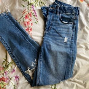 America Eagle ripped jeans